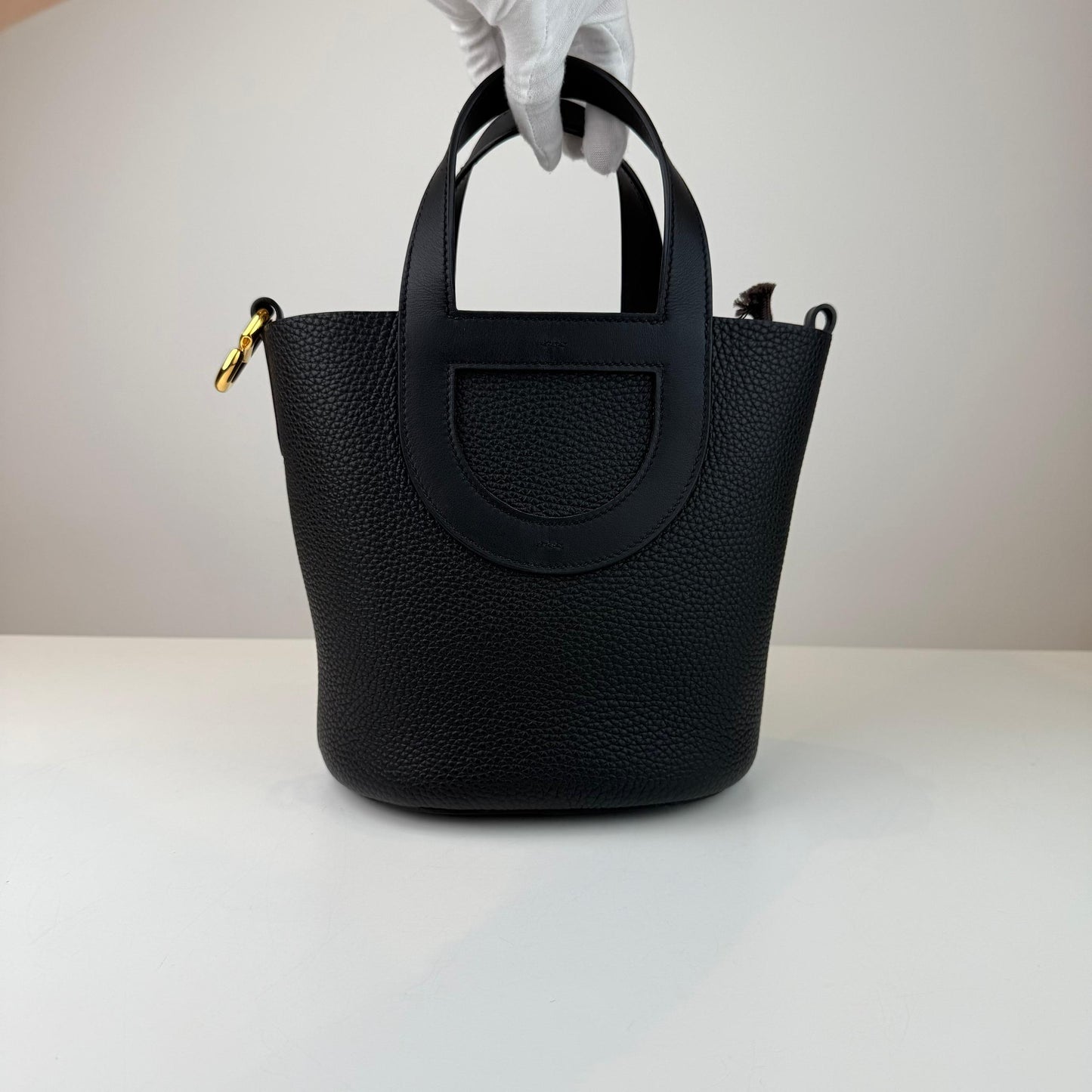 Hermes Black Clemence In-The-Loop 18