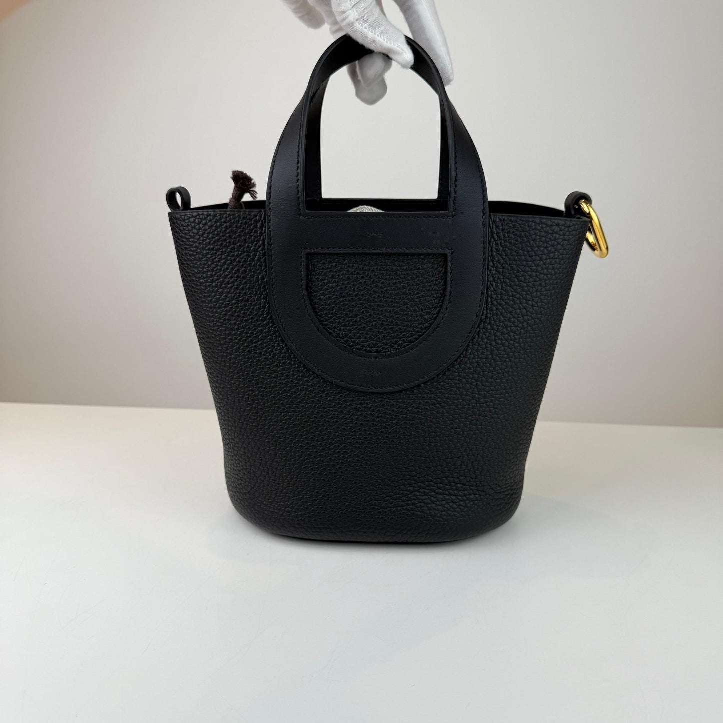 Hermes Black Clemence In-The-Loop 18
