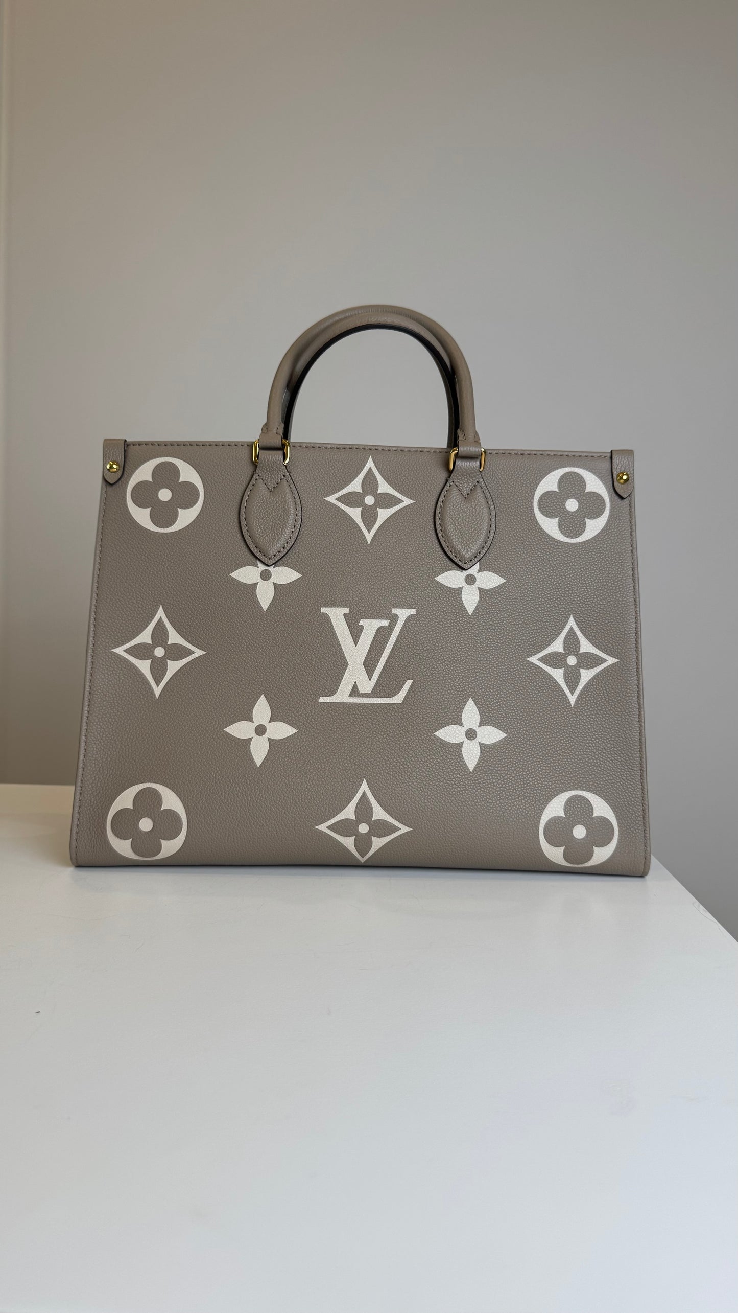 LV elephant grey monogram Tote bag