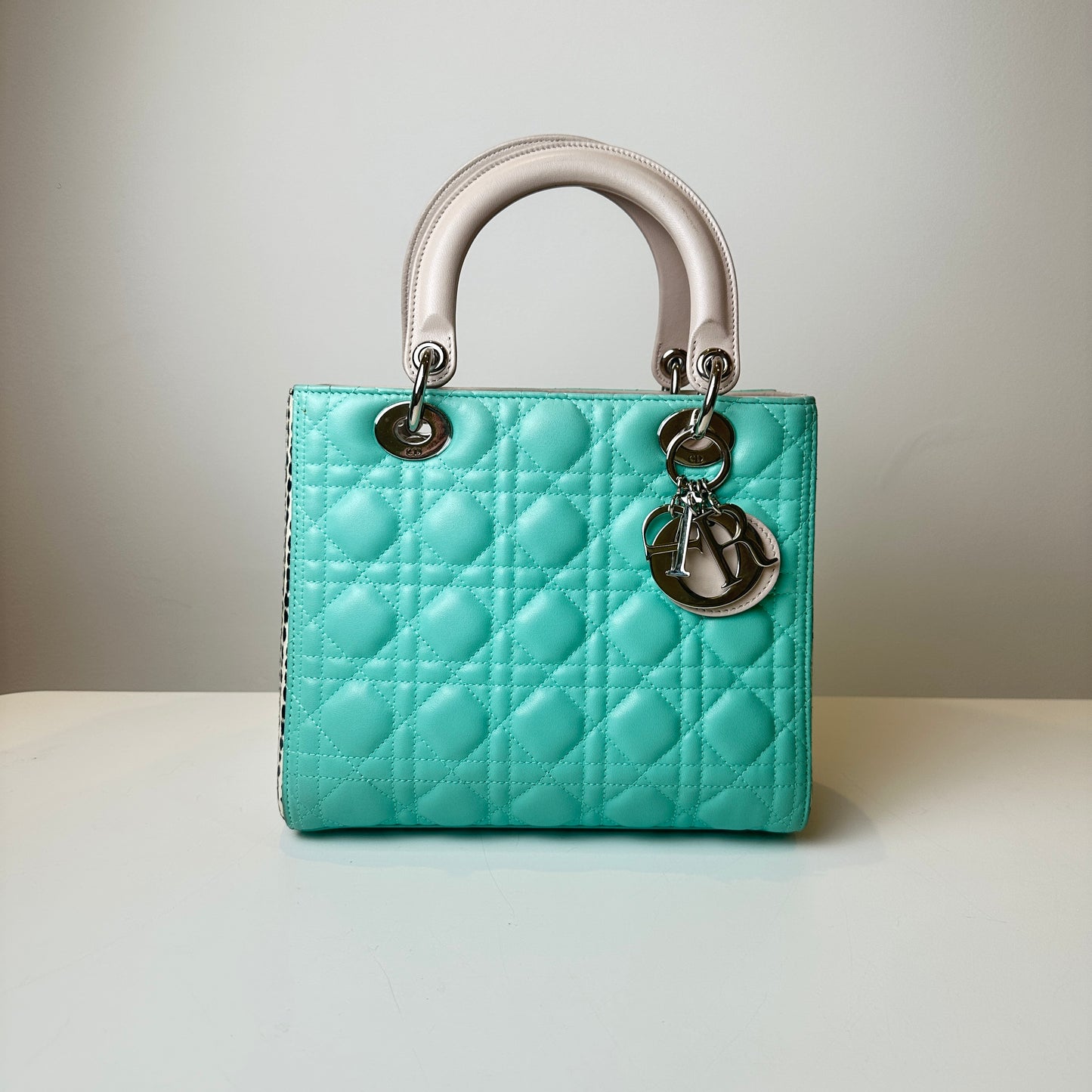 Dior Lady Dior Tiffany Blue Medium Size