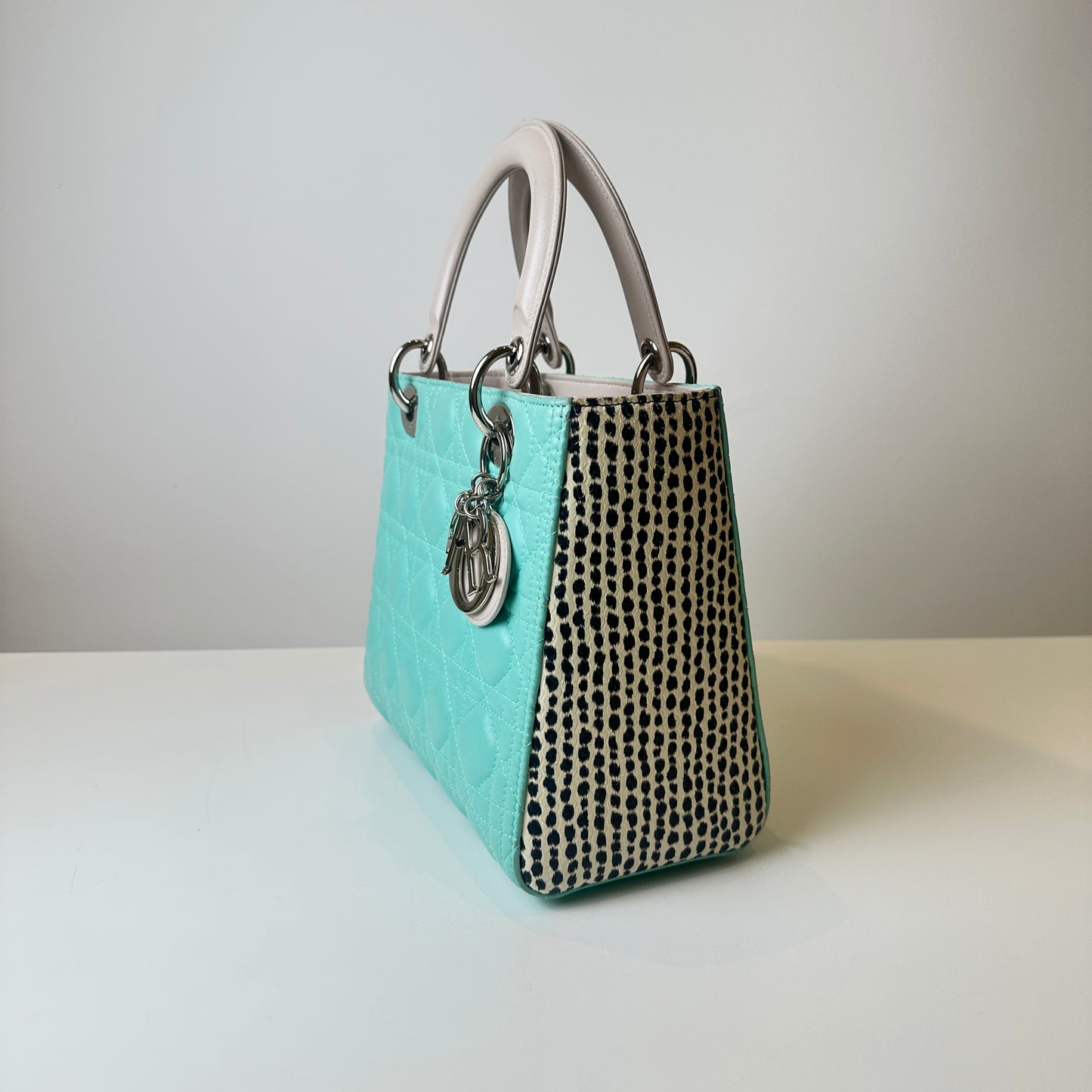 Dior Lady Dior Tiffany Blue Medium Size