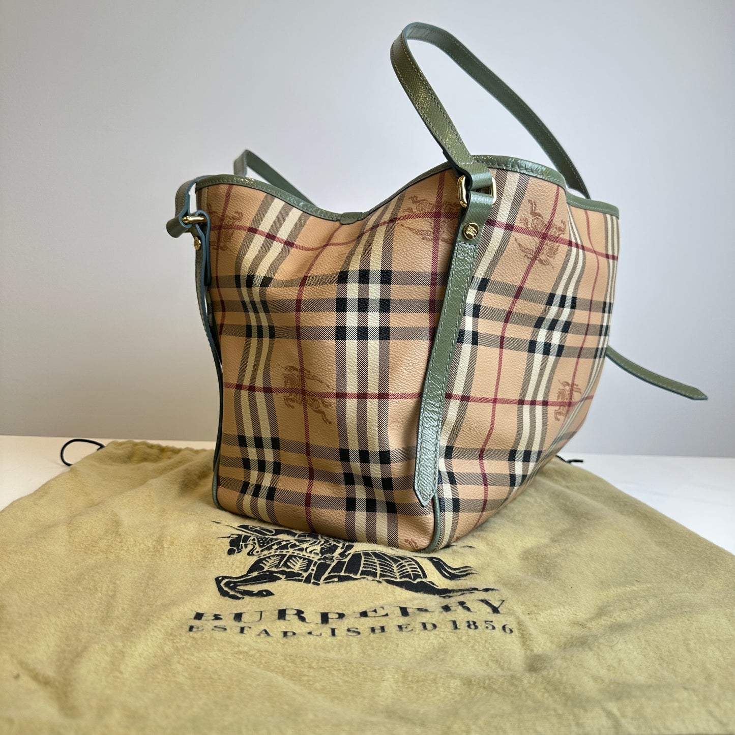 Burberry Nova Tote bag