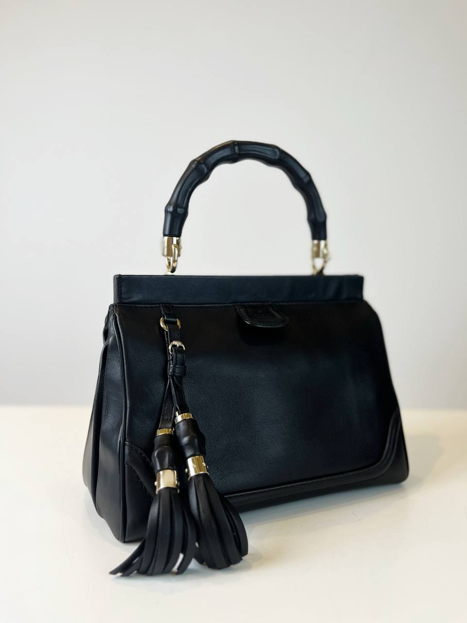 GUCCI LEATHER BOLD BAMBOO MEDIUM BLACK TOP HANDLE BAG
