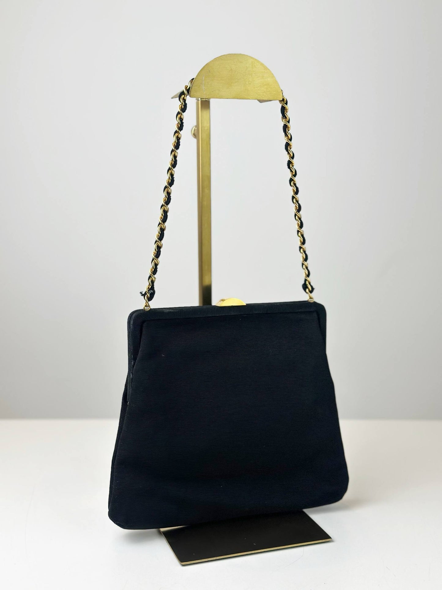 CHANEL VINTAGE CC KISSLOCK SATIN SMALL BLACK CHAIN BAG