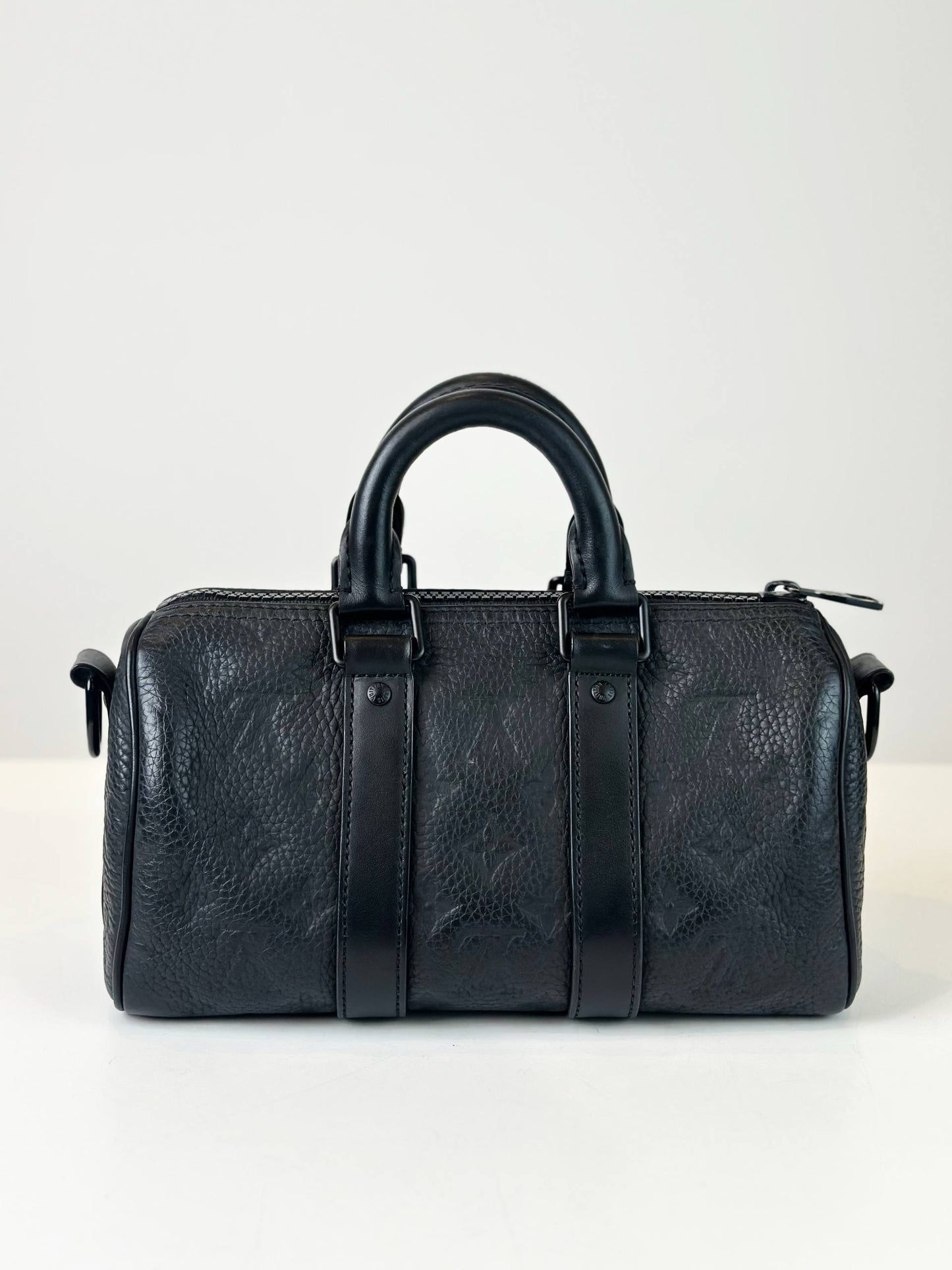 LOUIS VUITTON KEEPALL BANDOULIERE 25 BLACK TAURILLON LEATHER CROSSBODY BAG