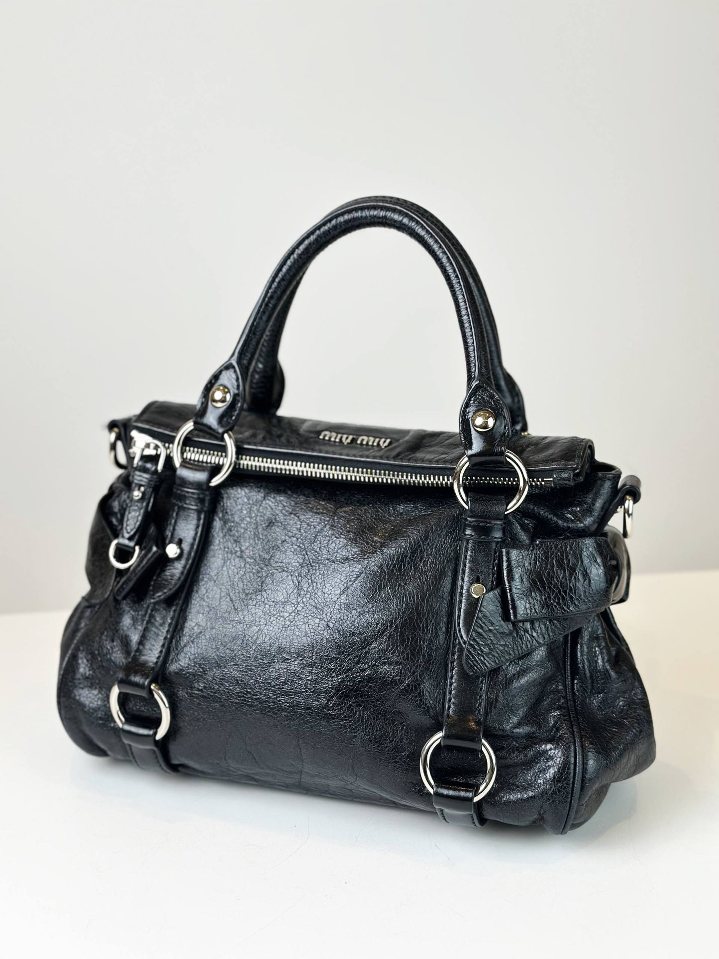 MIU MIU VITELLO LUX BOW MINI BLACK HANDBAG WITH STRAP