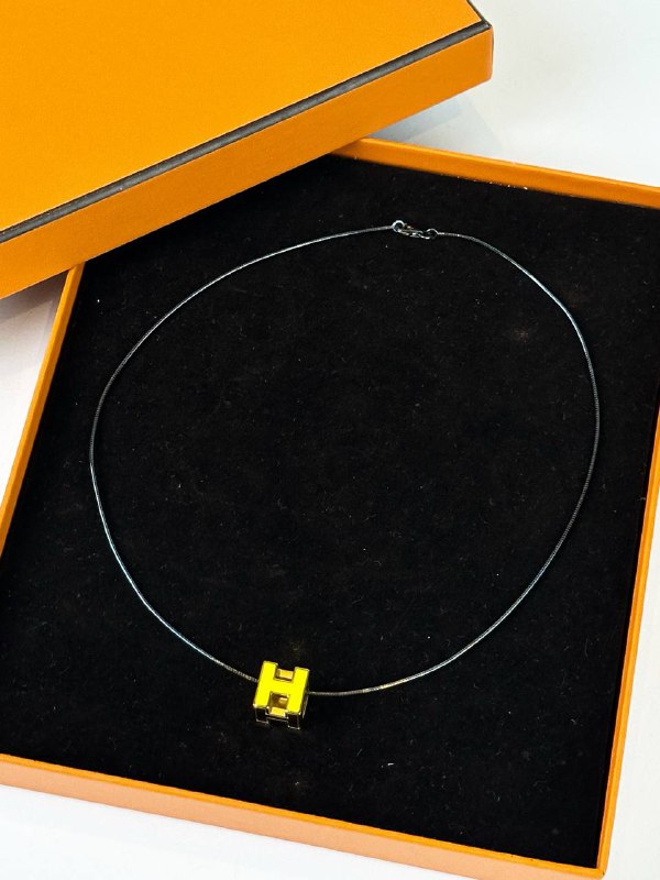 HERMES CAGE D'H YELLOW NECKLACE