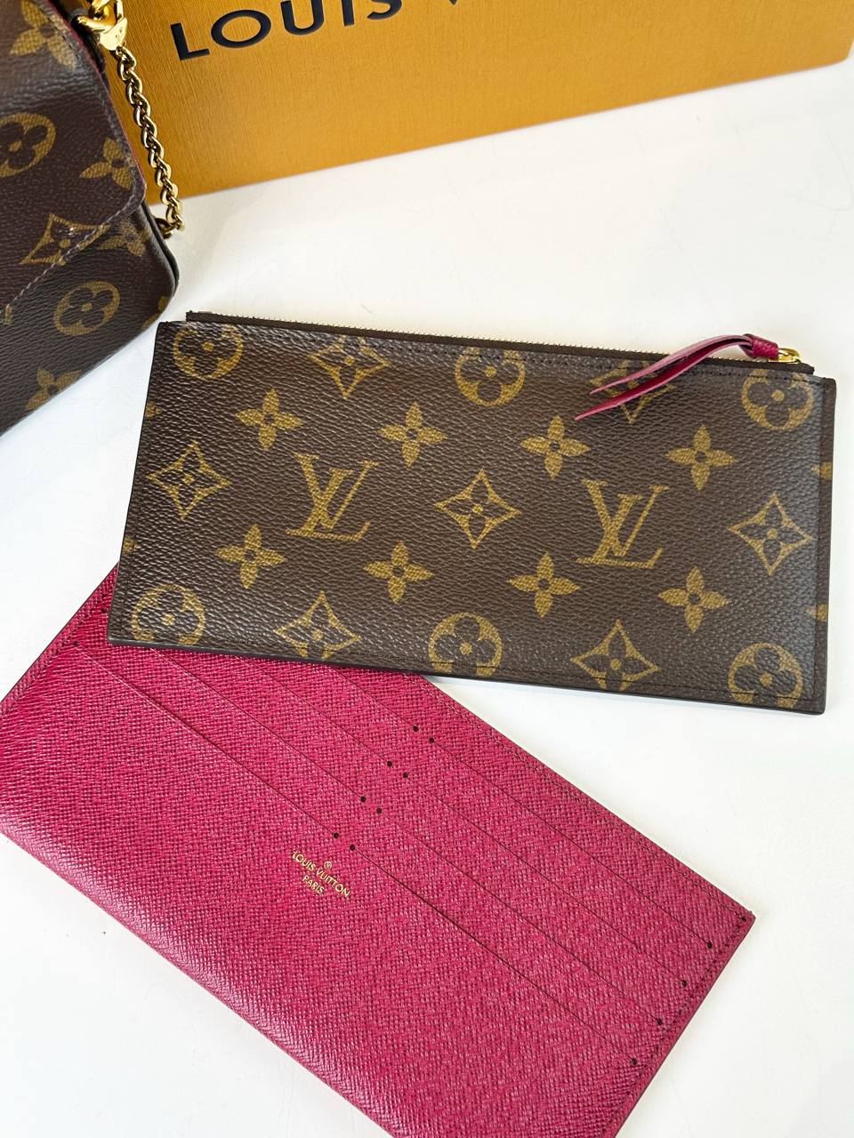 LOUIS VUITTON POCHETTE FELICIE MONOGRAM CROSSBODY BAG