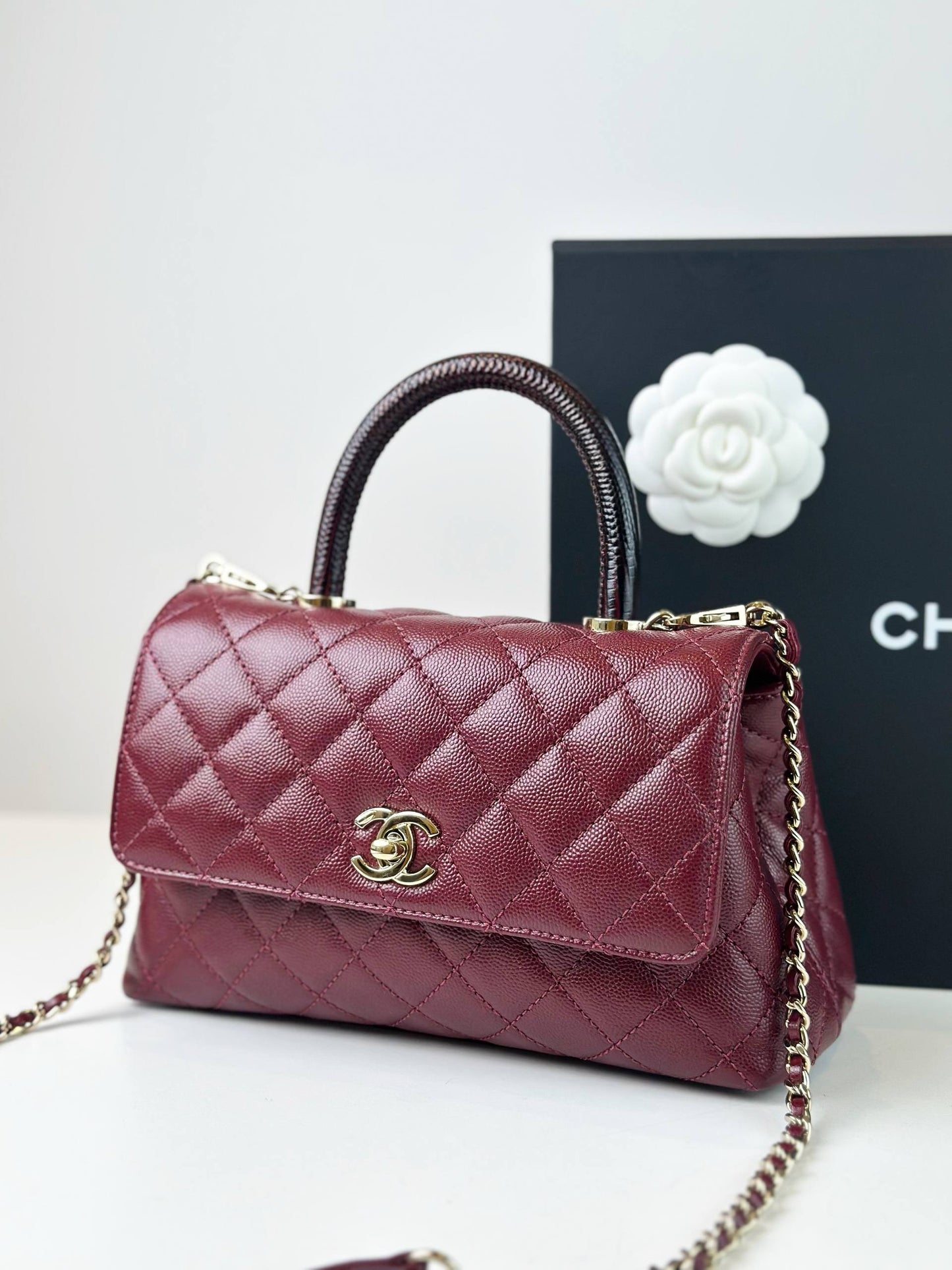 CHANEL BURGUNDY CAVIAR LIZARD TRIMMED COCO HANDLE BAG GHW