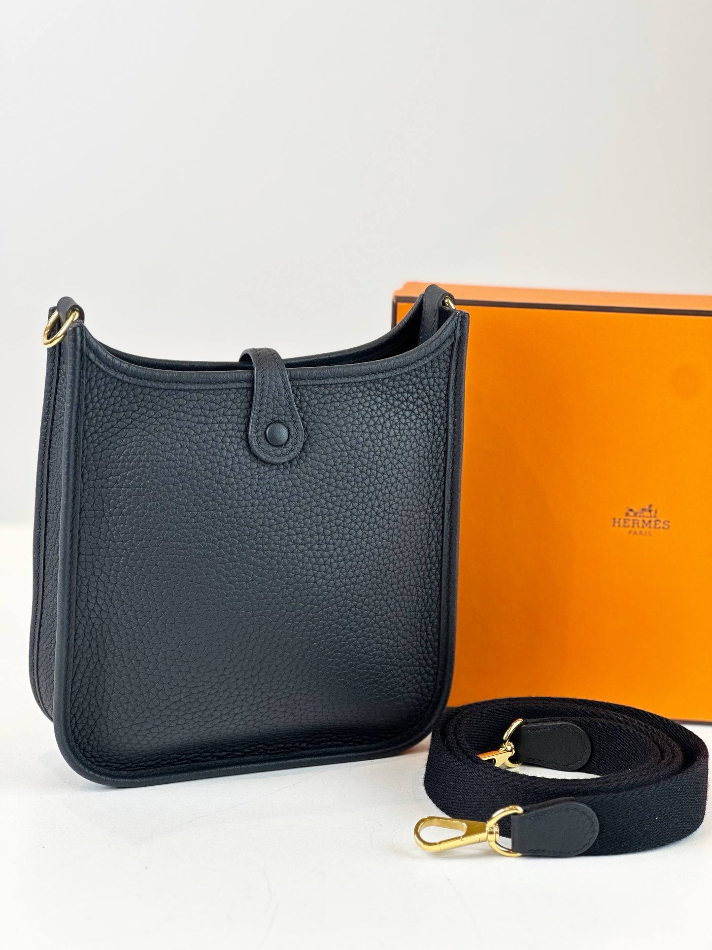 HERMES EVELYNE TPM NAVY BLUE CROSSBODY BAG GHW