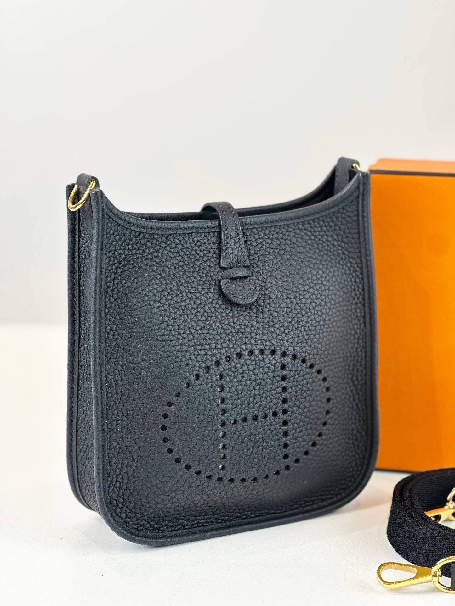 HERMES EVELYNE TPM NAVY BLUE CROSSBODY BAG GHW
