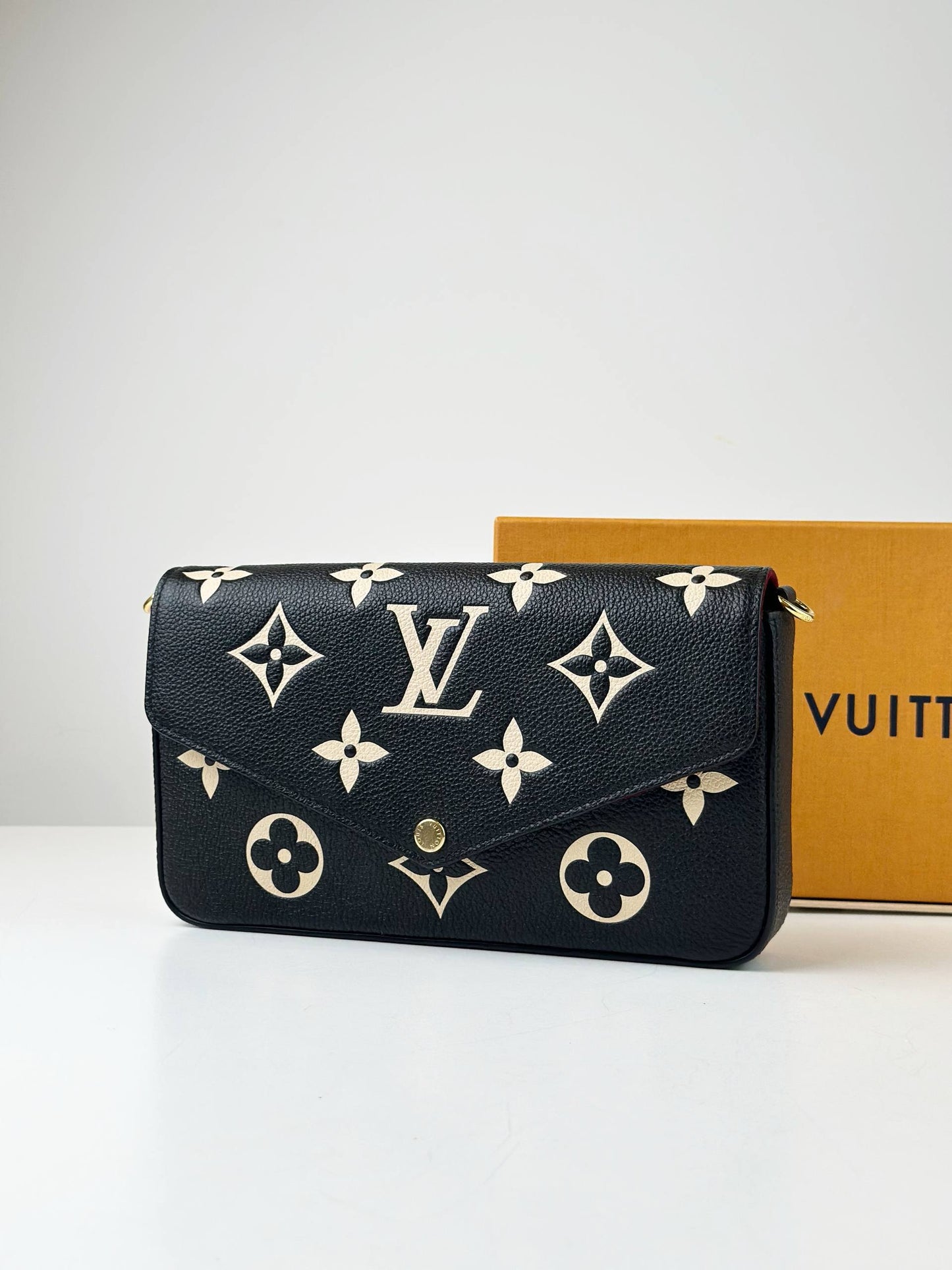 LOUIS VUITTON FELICIE EMPRIENTE MONOGRAM BICOLOR WALLET ON CHAIN