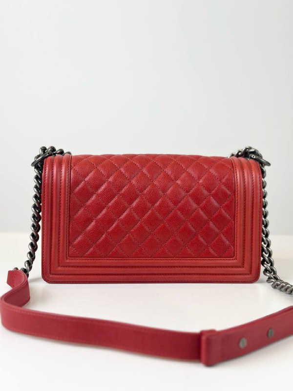 CHANEL LE BOY MEDIUM FLAP RED SHOULDER BAG
