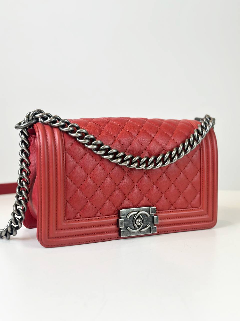 CHANEL LE BOY MEDIUM FLAP RED SHOULDER BAG