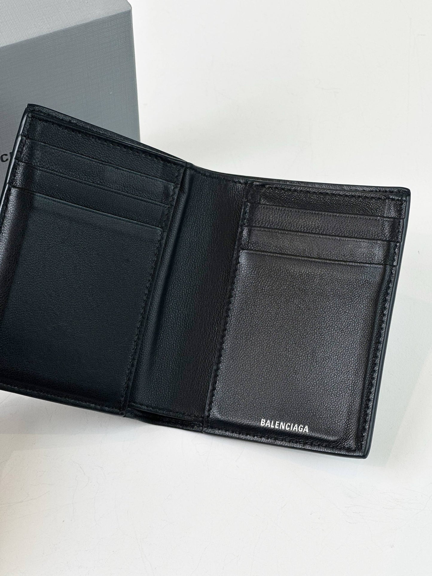 BALENCIAGA MONACO BB BLACK CARDHOLDER