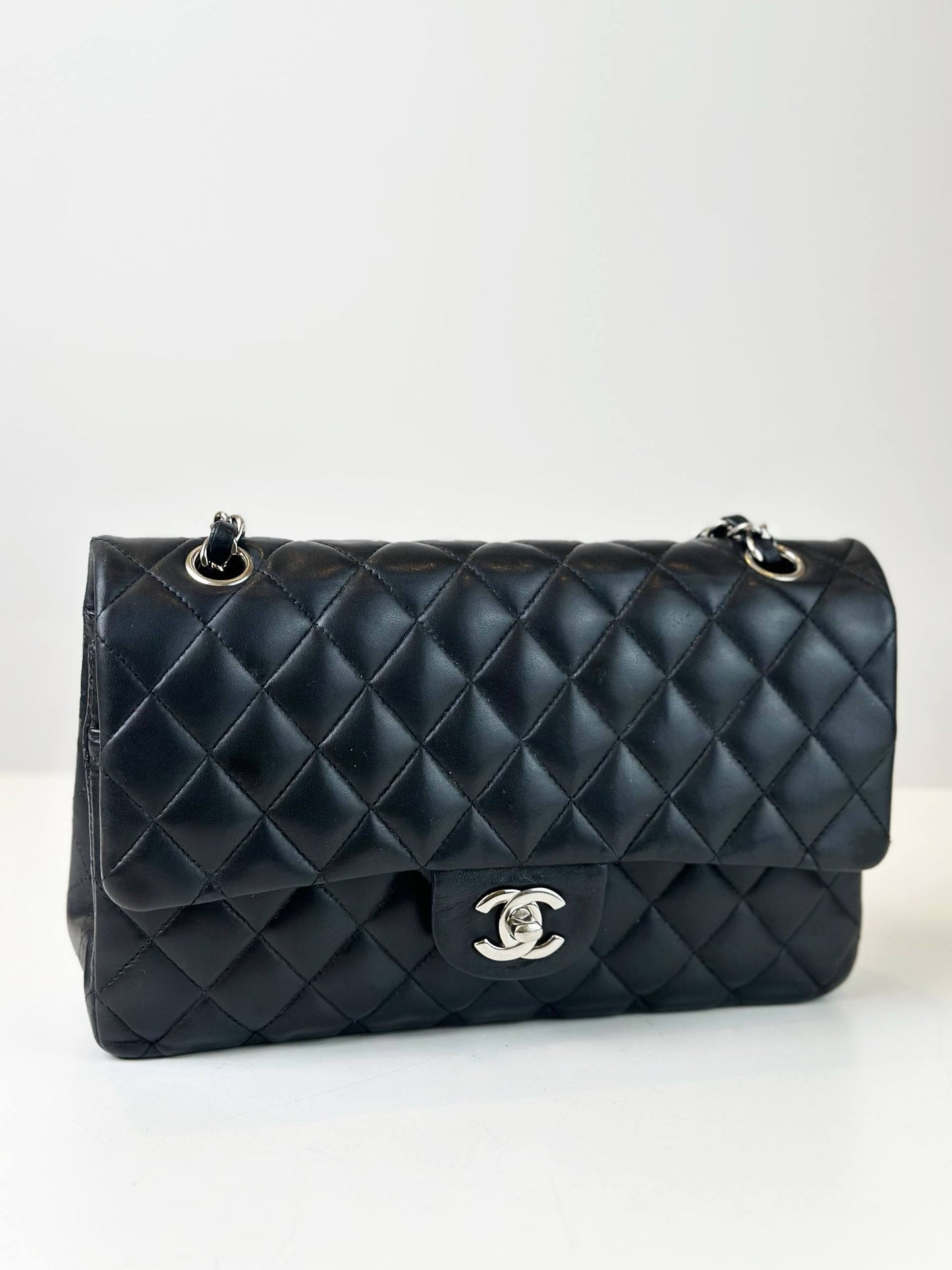 CHANEL CLASSIC FLAP BLACK MEDIUM SHOULDER BAG SHW
