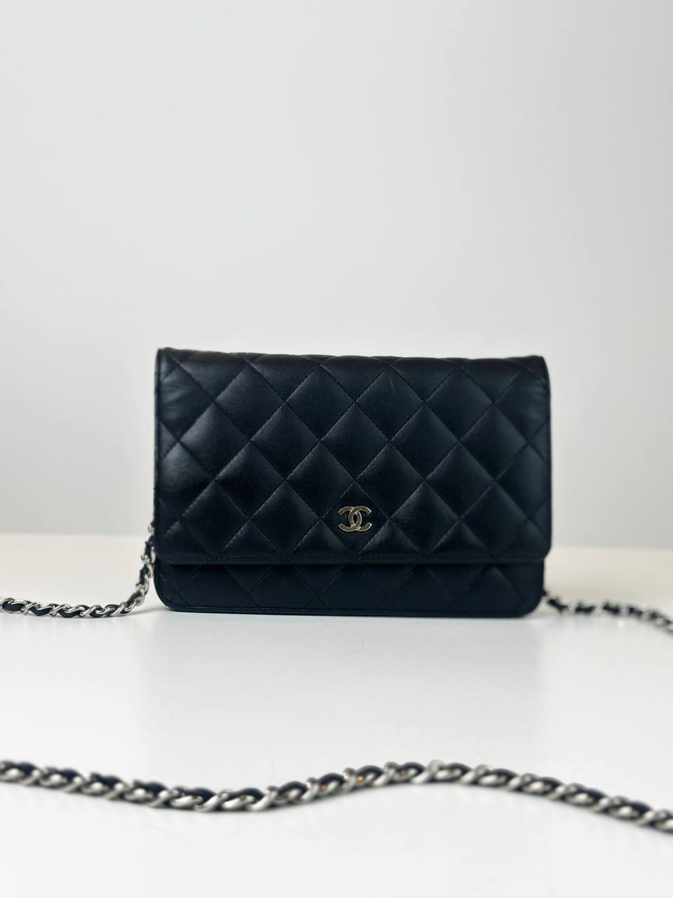 CHANEL CLASSIC BLACK WALLET ON CHAIN SHW