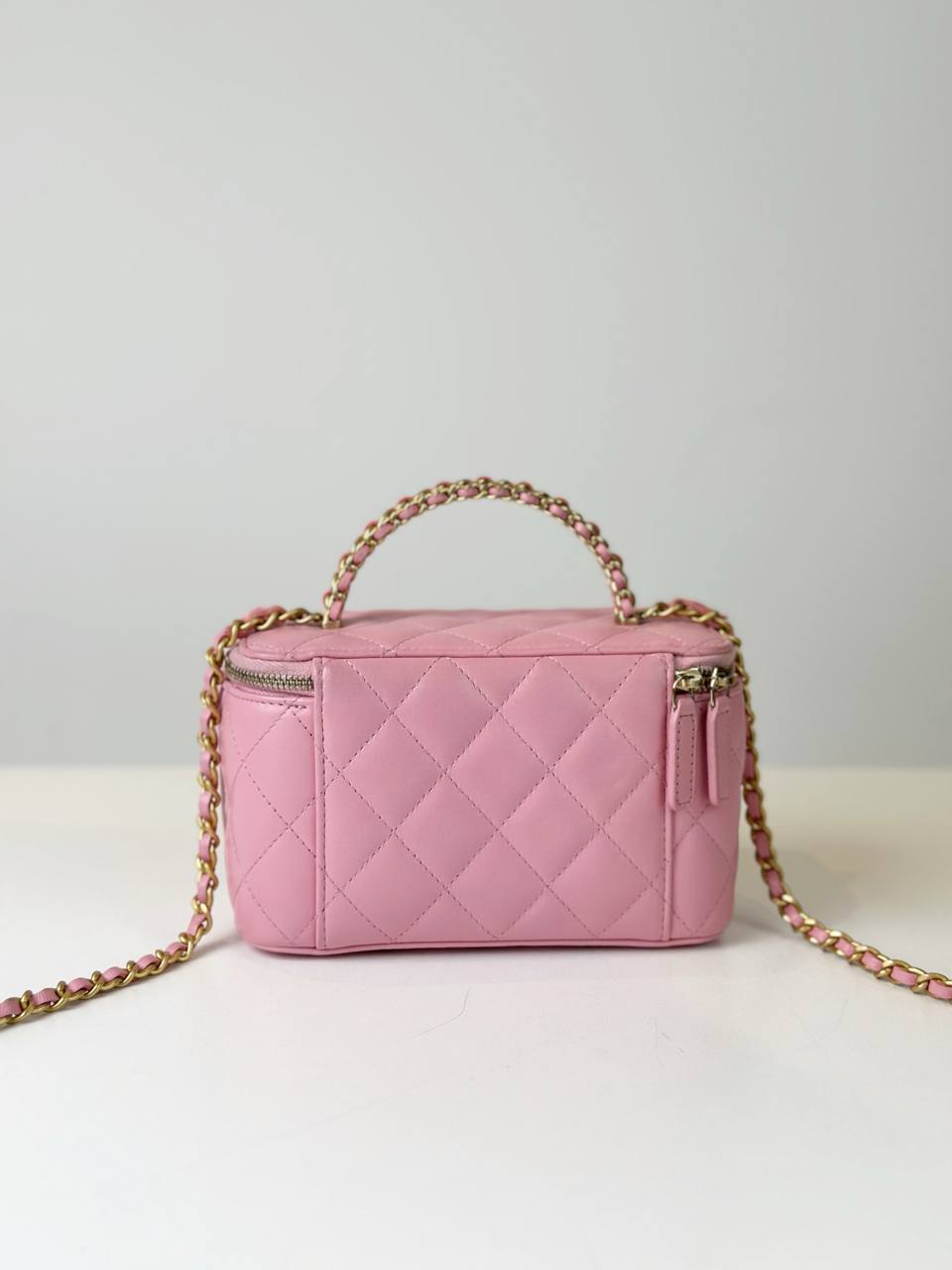 CHANEL CAVIAR PINK VANITY BAG GHW
