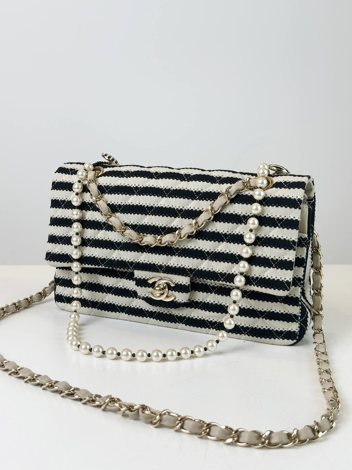 CHANEL COCO SAILOR PEARL MEDIUM CLASSIC FLAP IVORY BLACK SHOULDER BAG
