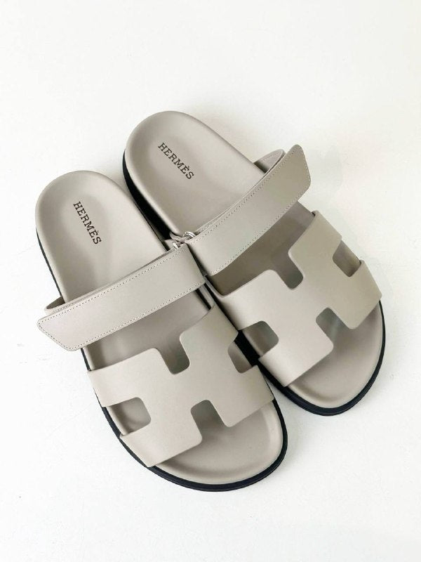 HERMES CHYPRE BEIGE ESQUISSE SANDALS