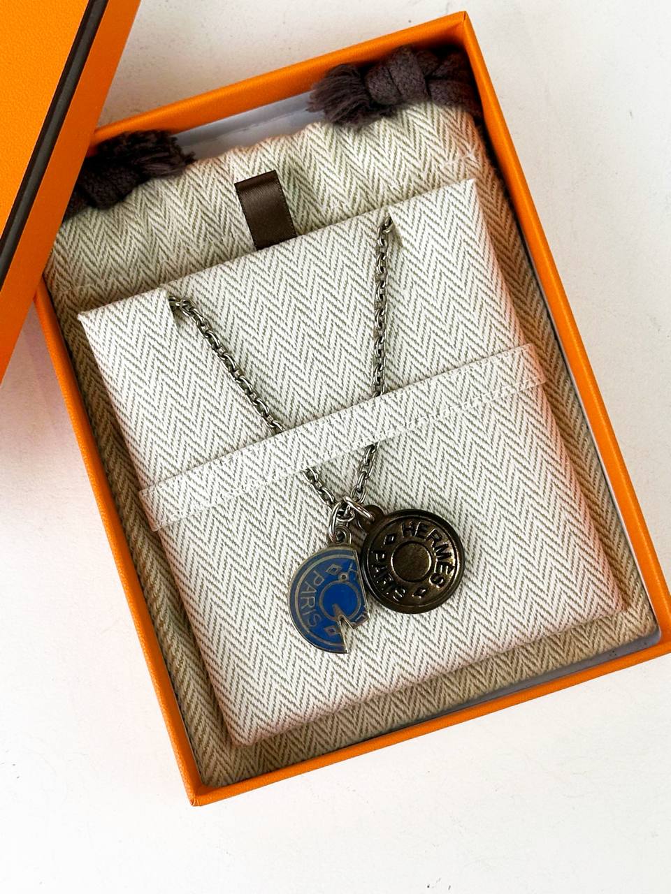 HERMES CARROUSEL NECKLACE
