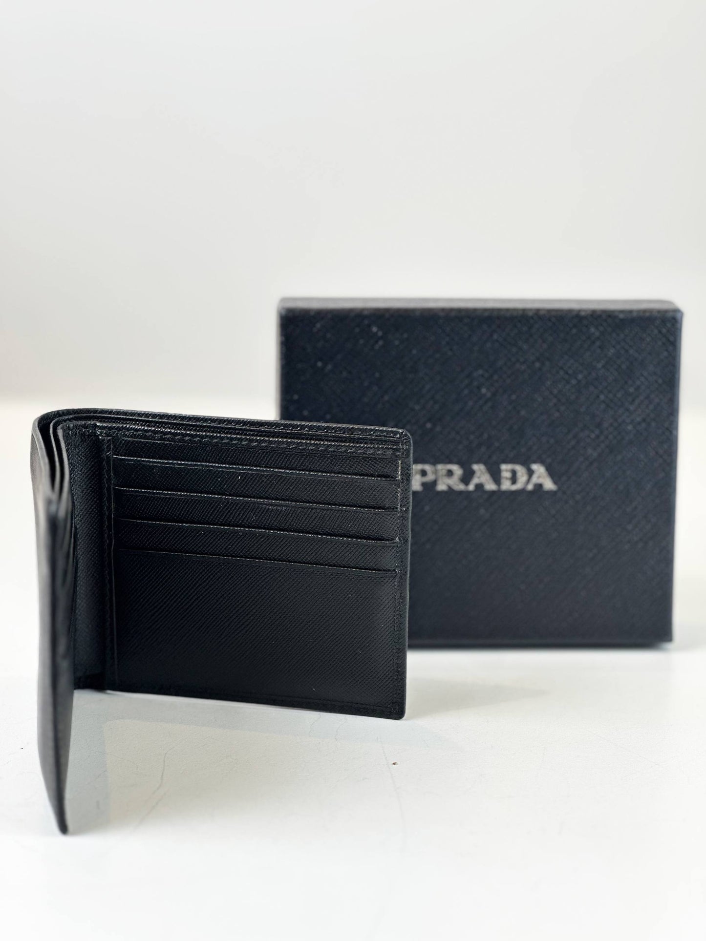 PRADA SAFFIANO LEATHER BLACK WALLET