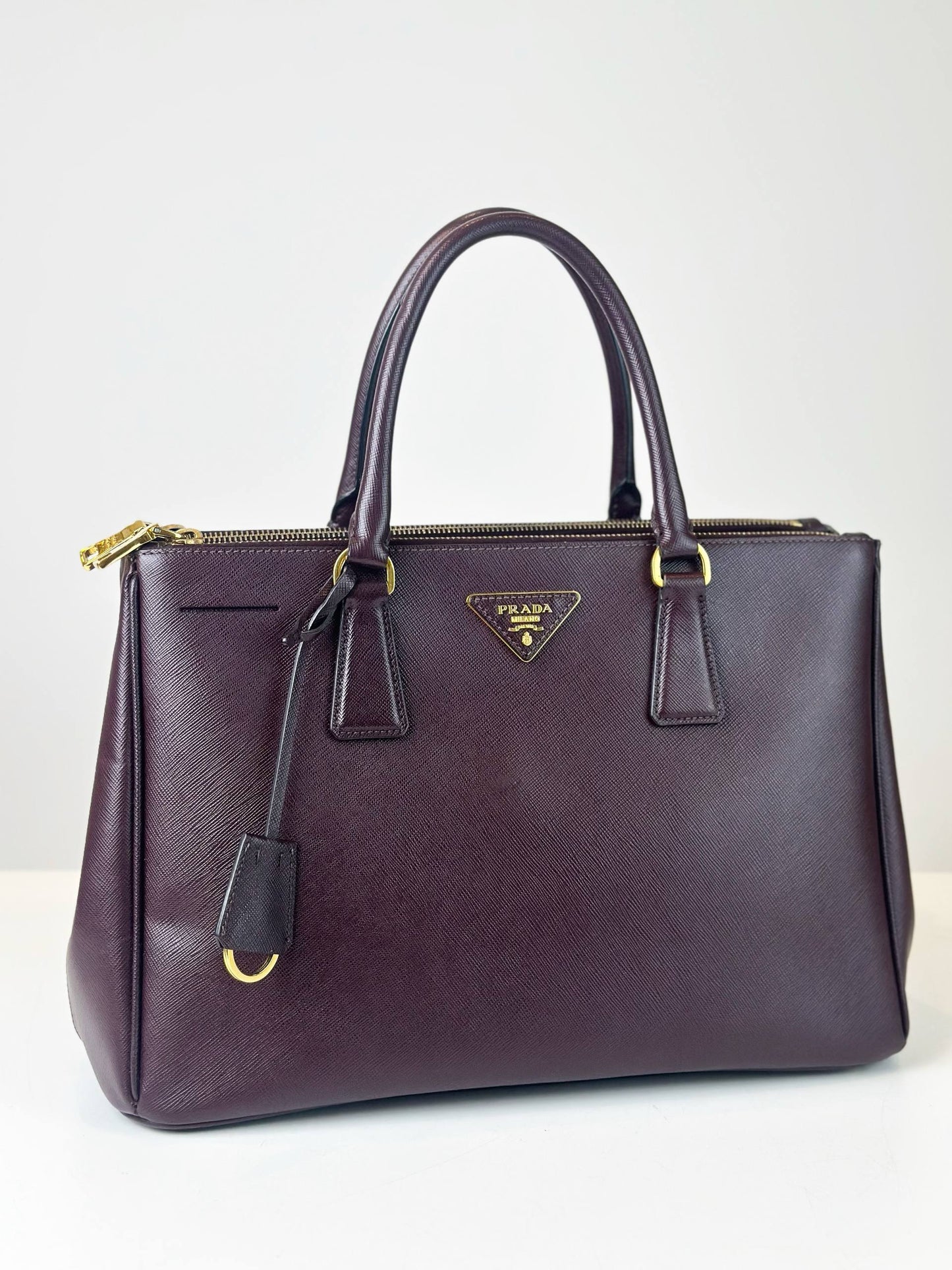 PRADA GALLERIA SAFFIANO LEATHER LARGE BURGUNDY TOP HANDLE BAG WITH STRAP