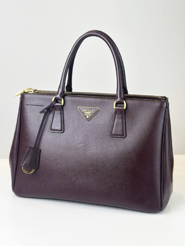 PRADA GALLERIA SAFFIANO LEATHER LARGE BURGUNDY TOP HANDLE BAG WITH STRAP