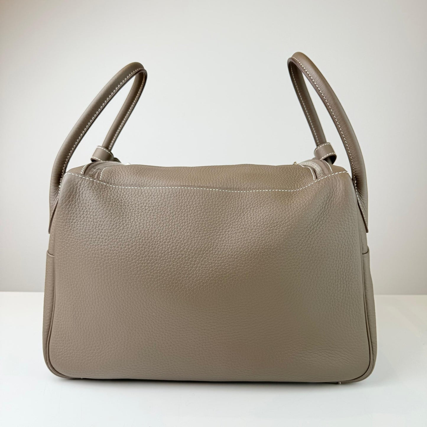 Hermes Lindy 34 Taurillion Clemence leather