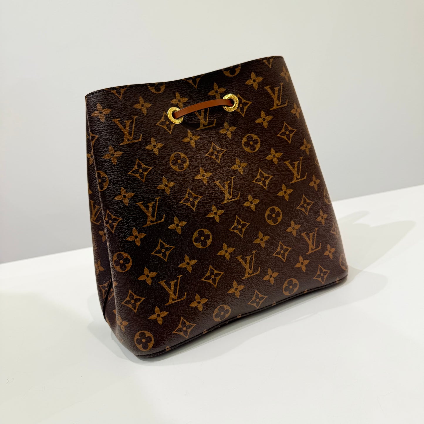 LV Caramel Monogram Bucket