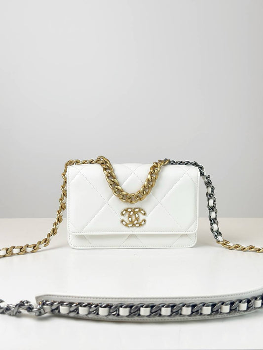 CHANEL QUILTED 19 WHITE WALLET ON CHAIN