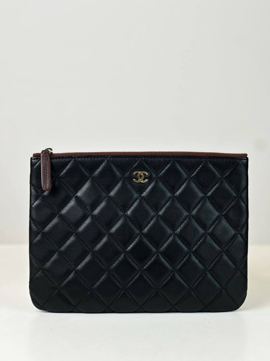 CHANEL O CASE MEDIUM BLACK POUCH GHW