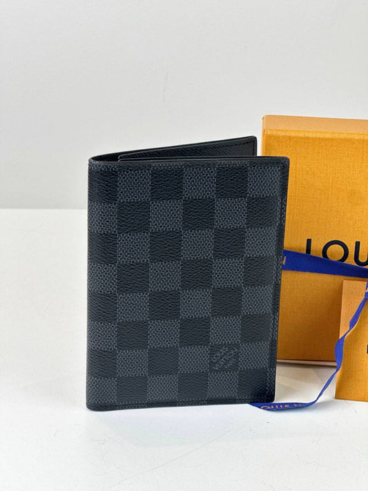 LOUIS VUITTON DAMIER GRAPHITE CANVAS PASSPORT COVER