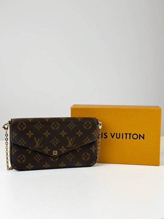 LOUIS VUITTON POCHETTE FELICIE MONOGRAM CROSSBODY BAG