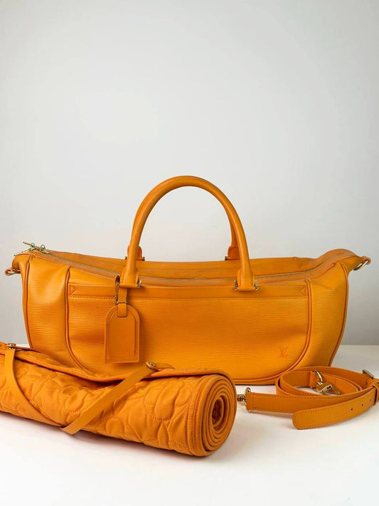 LOUIS VUITTON DHANURA EPI LEATHER ORANGE GM SHOULDER BAG WITH YOGA MAT