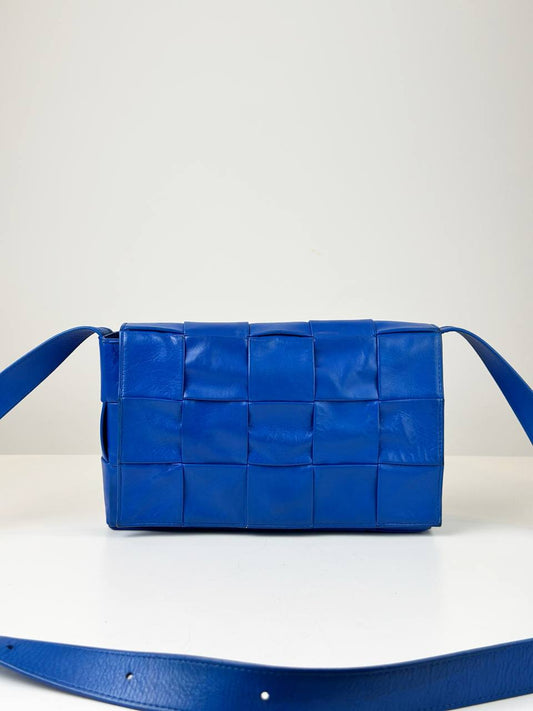 BOTTEGA VENETA CASSETTE INTRECCIATO BLUE CROSSBODY BAG