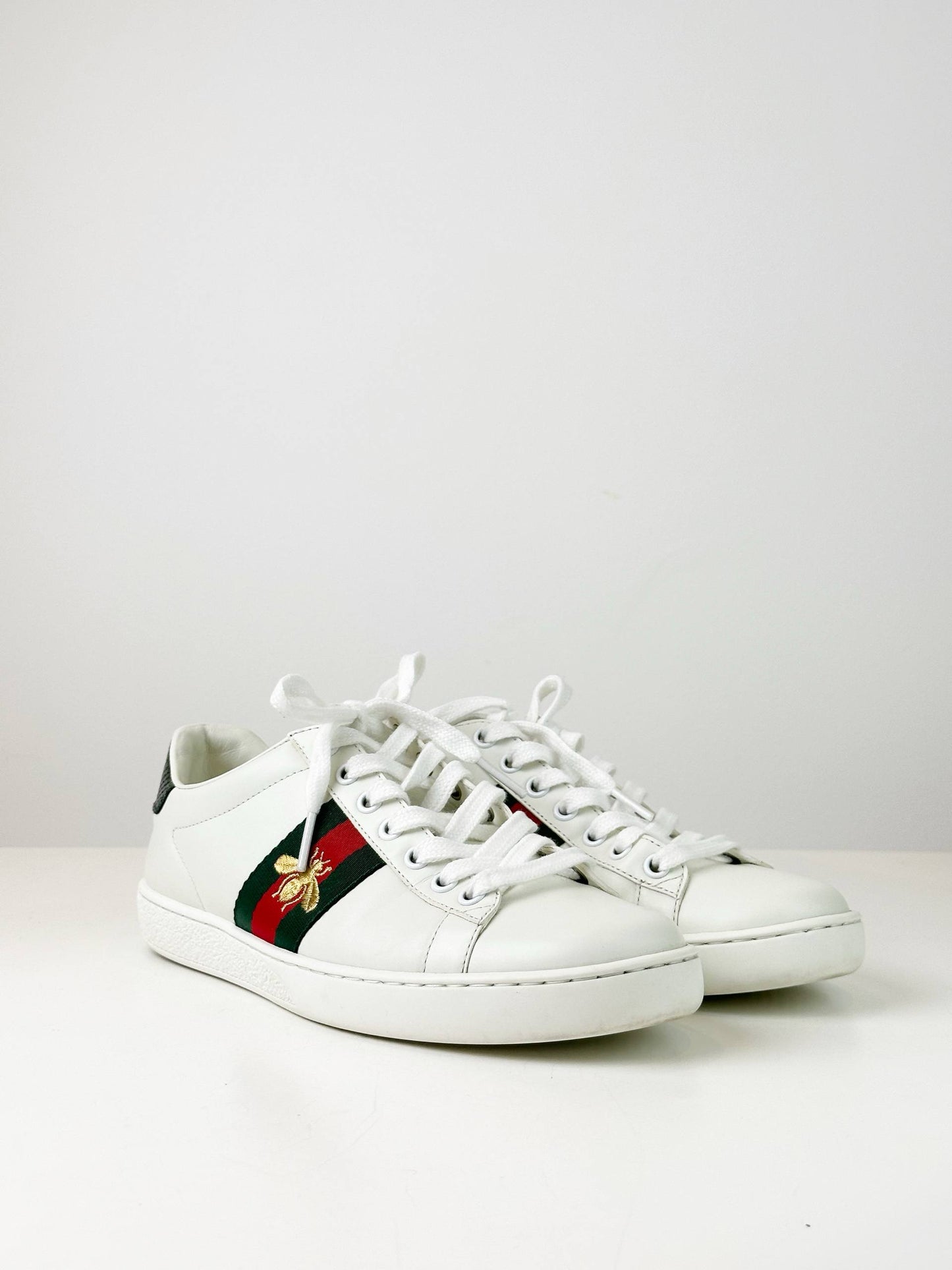 GUCCI ACE EMBROIDERED WHITE SNEAKERS