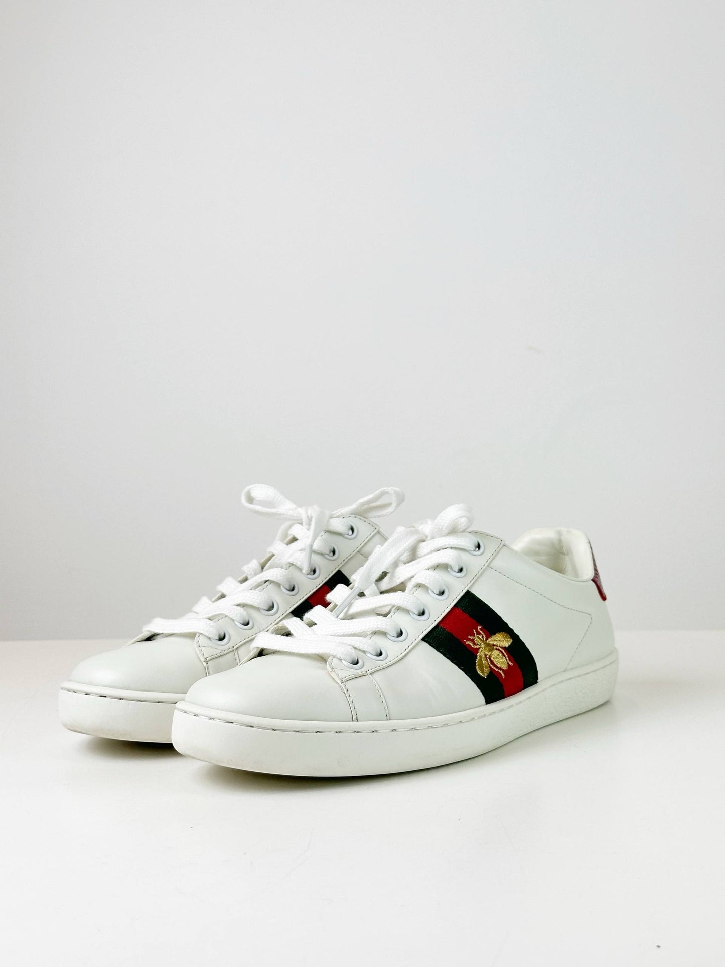 GUCCI ACE EMBROIDERED WHITE SNEAKERS