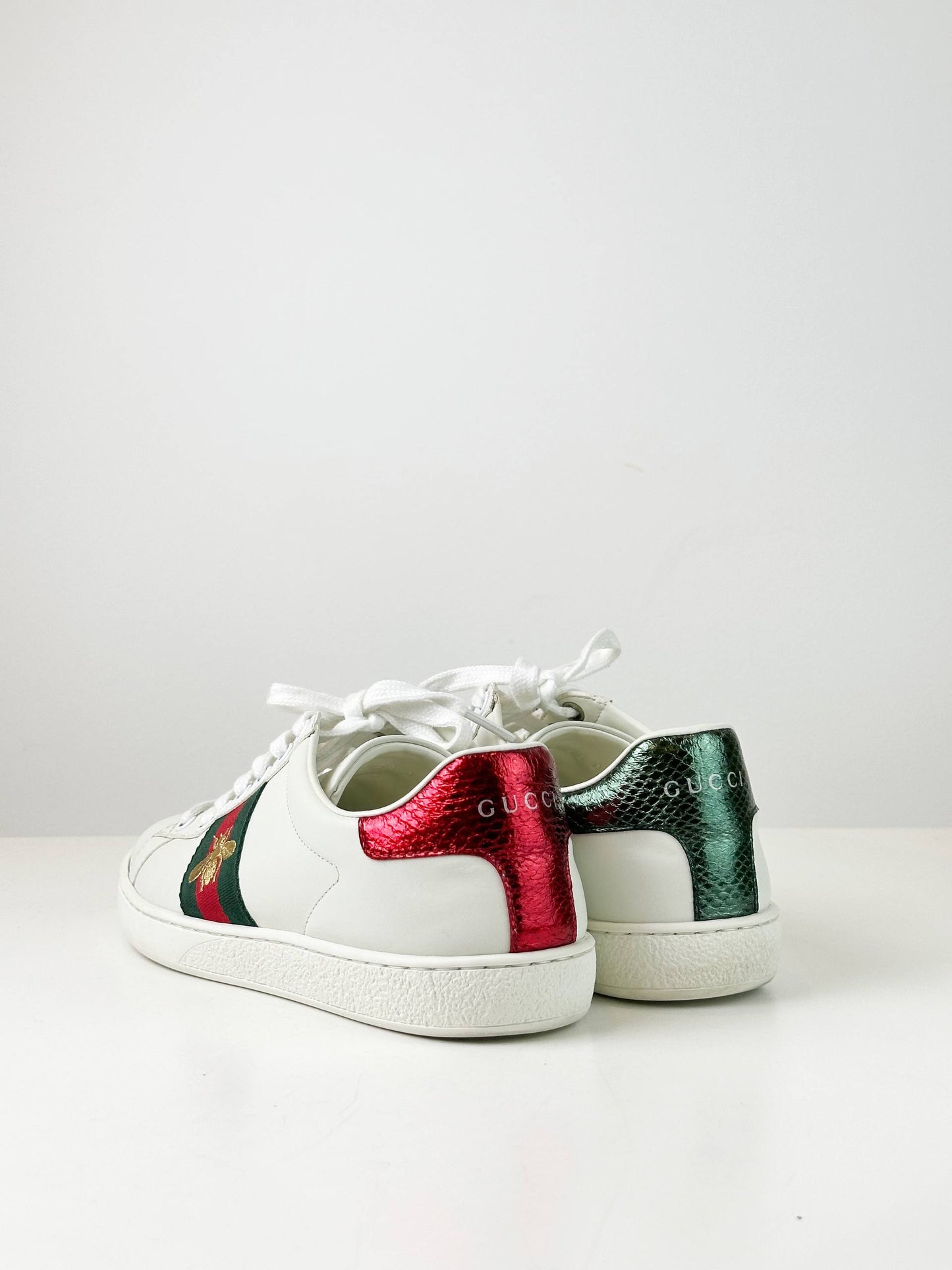 GUCCI ACE EMBROIDERED WHITE SNEAKERS