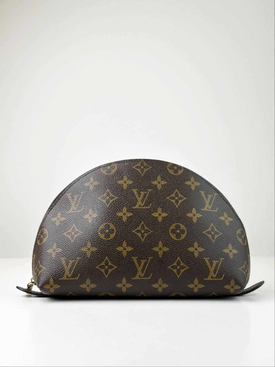 LOUIS VUITTON MONOGRAM COSMETIC POUCH