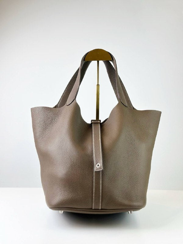 HERMES PICOTIN LOCK 26 IN ETOUPE TAURILLION CLEMENCE LEATHER