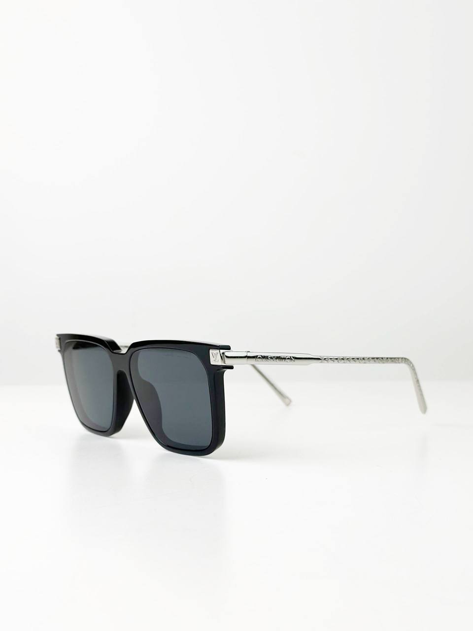 LOUIS VUITTON RISE SQUARE SUNGLASSES