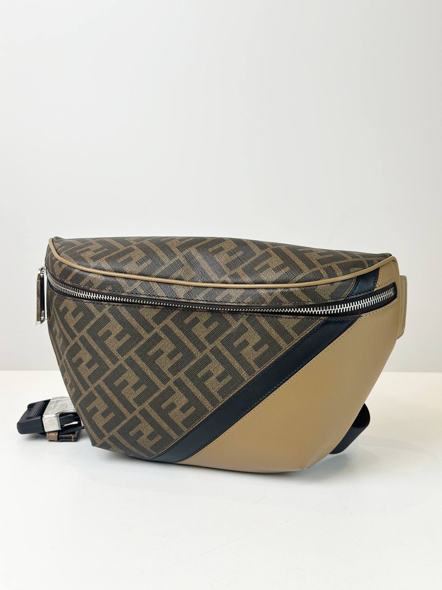 FENDI DIAGONAL ZUCCA FF BELT BAG FULL SET