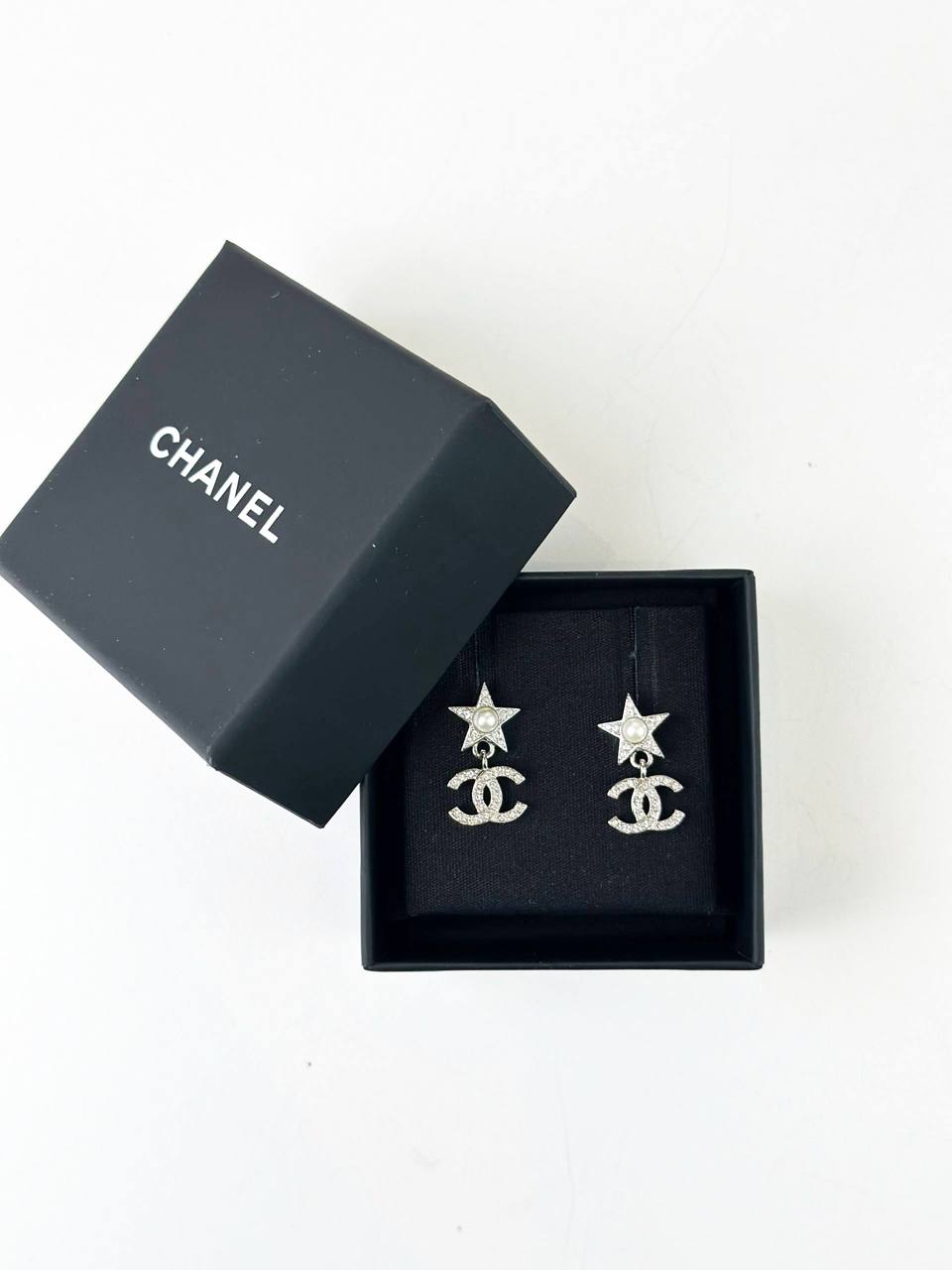 CHANEL CC CRYSTAL STAR DROP EARRINGS