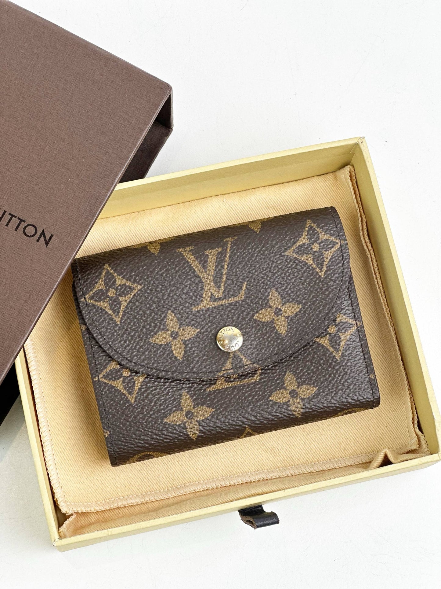 LOUIS VUITTON MONOGRAM HELENE WALLET