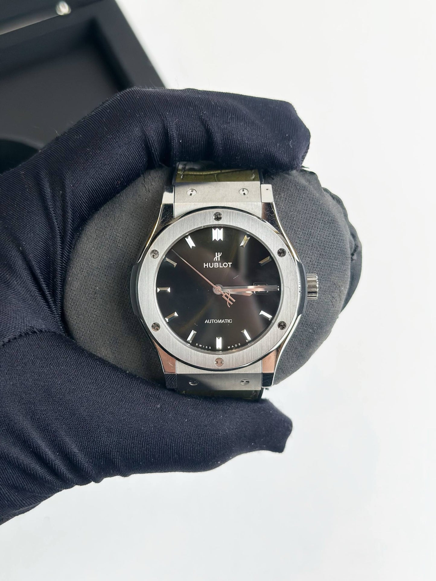 HUBLOT CLASSIC FUSHION GREEN DIAL AUTOMATIC WATCH
