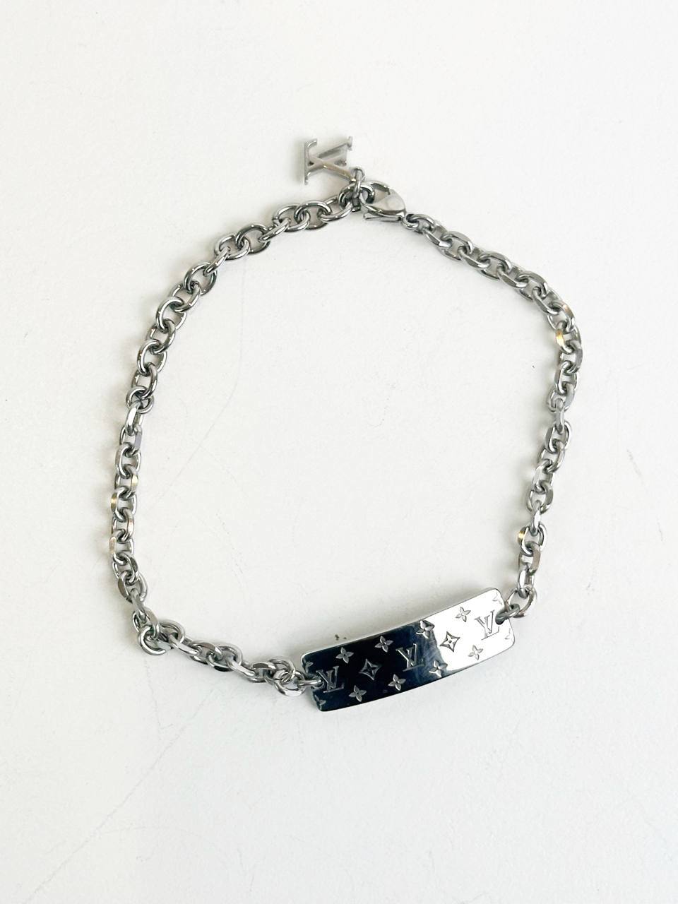 LOUIS VUITTON MONOGRAM BOLD BRACELET