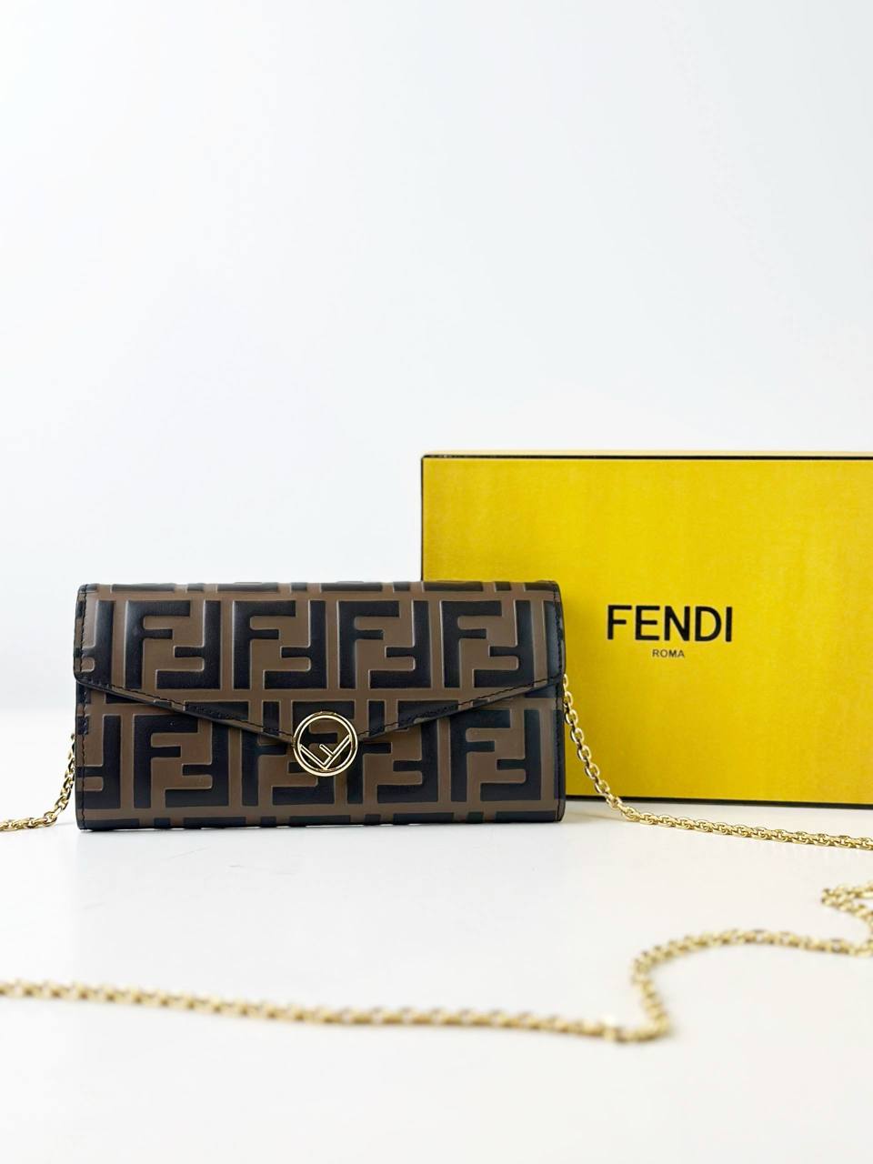 FENDI FF WALLET ON CHAIN