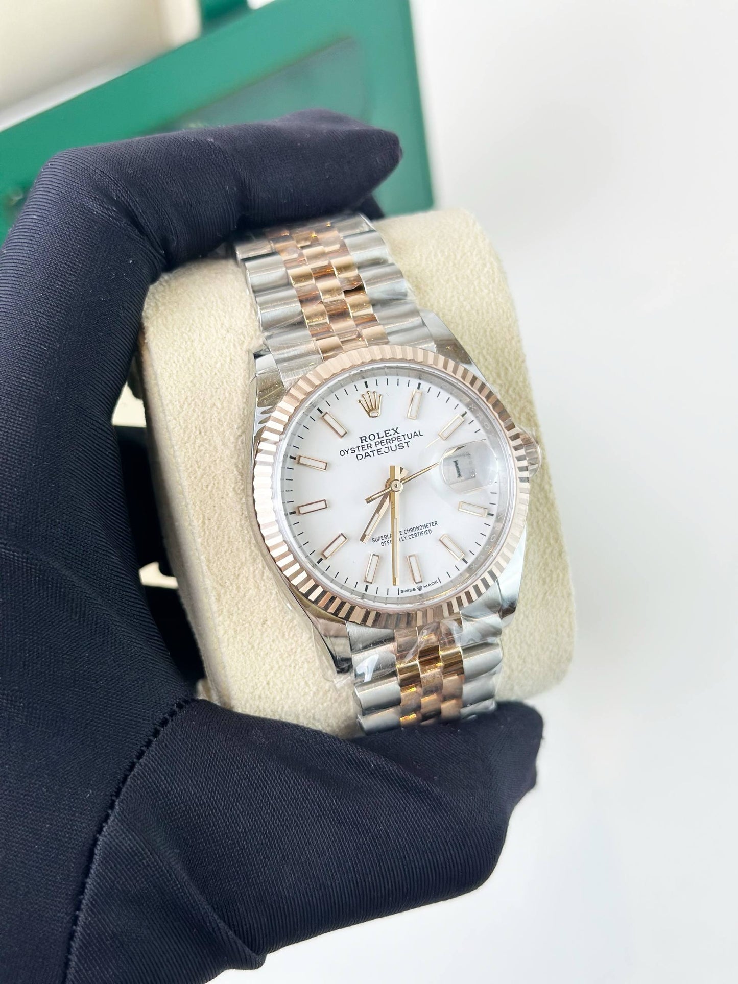 ROLEX DATEJUST 36 WHITE DIAL ROSE GOLD AND STEEL JUBILEE AUTOMATIC WATCH