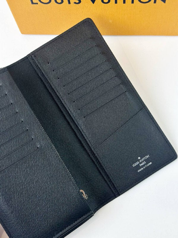 LOUIS VUITTON BRAZZA BLACK EPI LEATHER WALLET